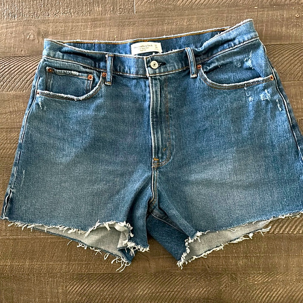 Abercrombie Mom Shorts